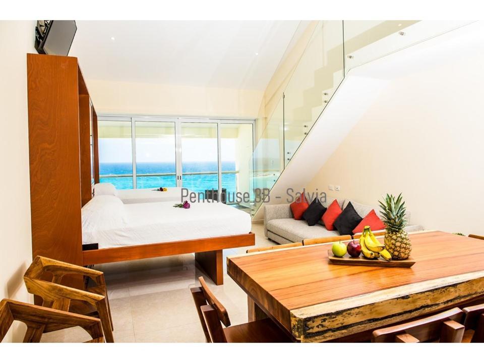 2 Story Oceanfront Penthouses On Cancun Beach! Exteriör bild