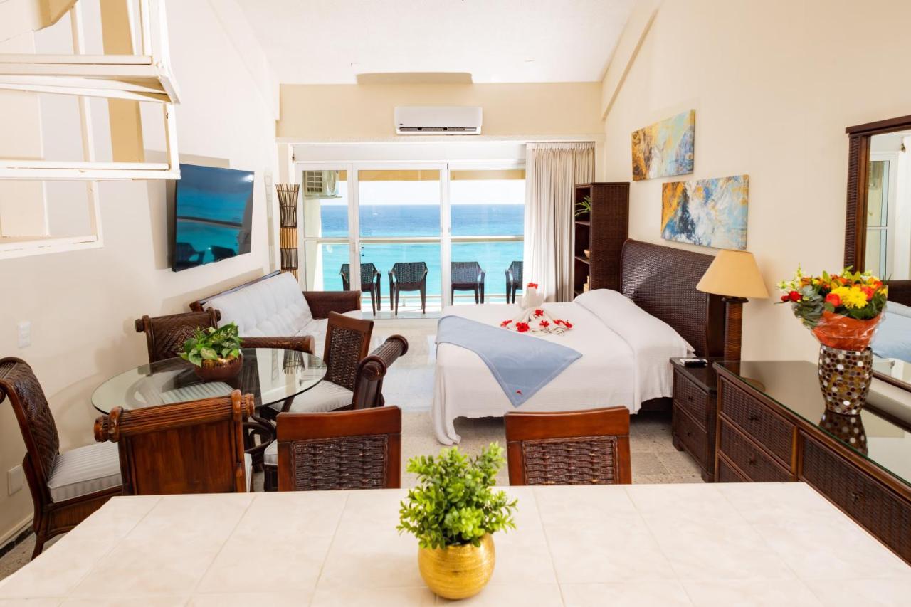 2 Story Oceanfront Penthouses On Cancun Beach! Exteriör bild