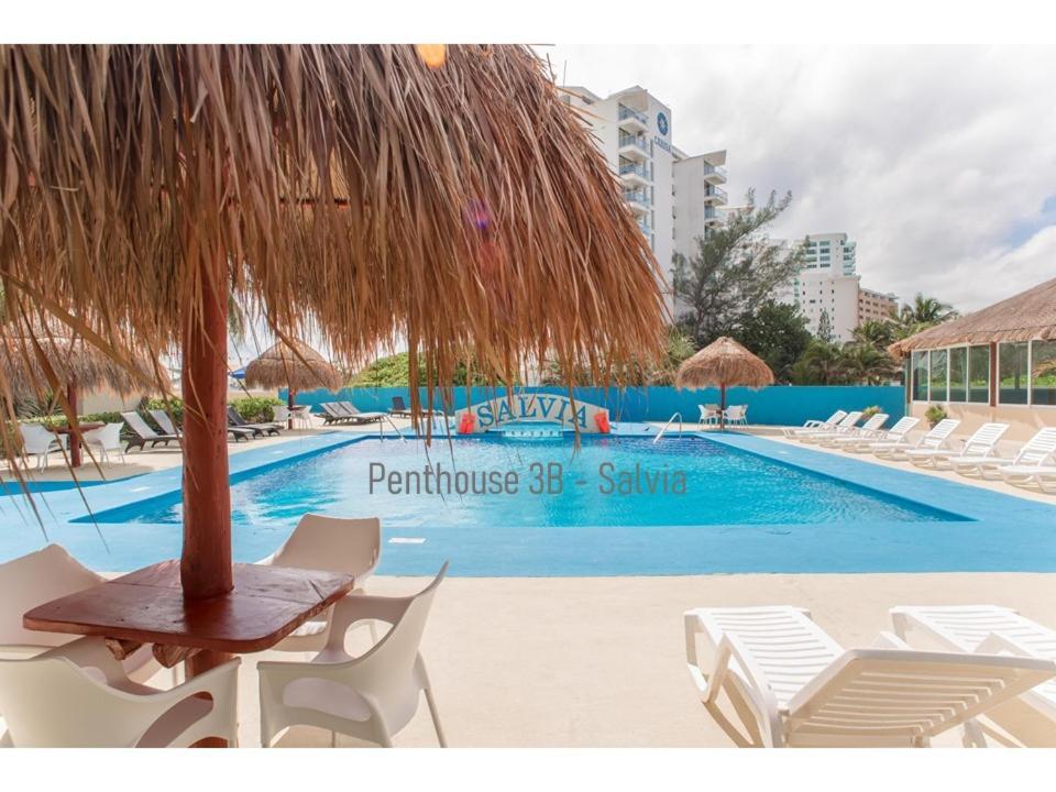 2 Story Oceanfront Penthouses On Cancun Beach! Exteriör bild