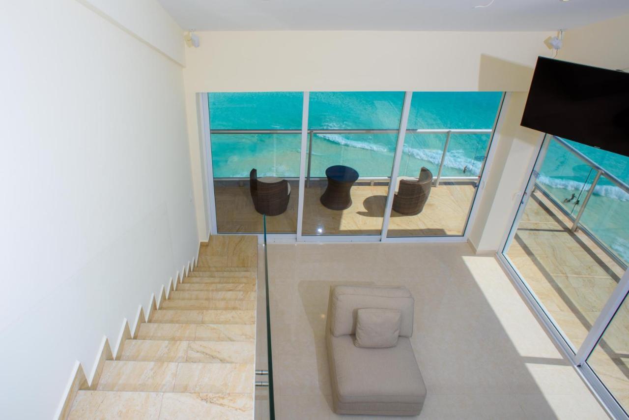 2 Story Oceanfront Penthouses On Cancun Beach! Exteriör bild