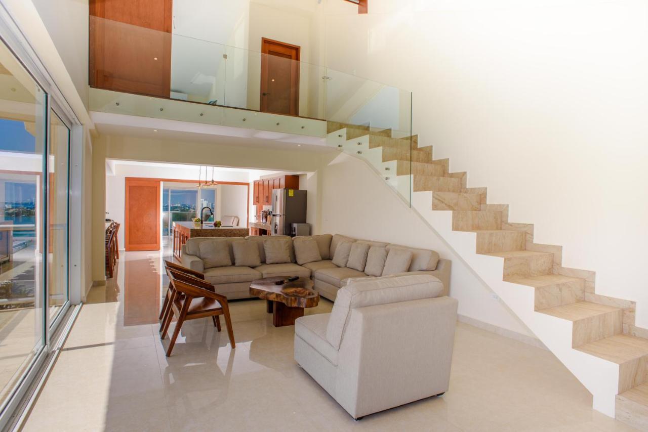 2 Story Oceanfront Penthouses On Cancun Beach! Exteriör bild